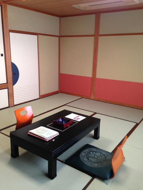 Minatokan Hotel Kami  Luaran gambar
